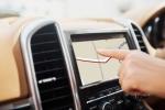 Mazda SD Card vs. Online Maps: Which Is More Reliable for Drivers?